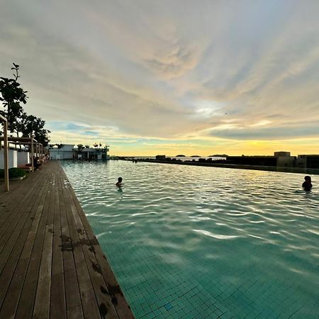 Sa Sutera Avenue Homestay Opposite Imago Kk Kota Kinabalu Esterno foto
