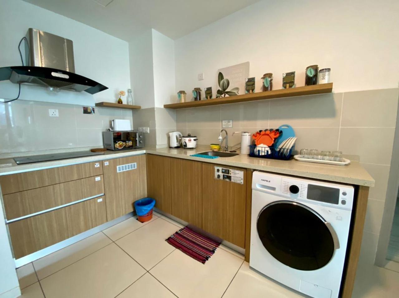 Sa Sutera Avenue Homestay Opposite Imago Kk Kota Kinabalu Esterno foto